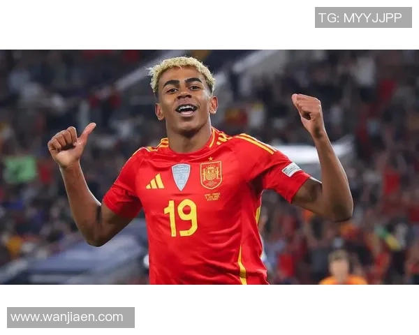 亚马尔：独步绿茵，球星的“不比较”哲学与C罗的传奇之路